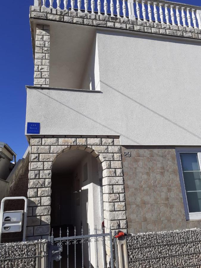 Angela'S House Apartment Zadar Ngoại thất bức ảnh